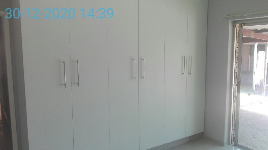 To Let 1 Bedroom Property for Rent in Sarepta Western Cape